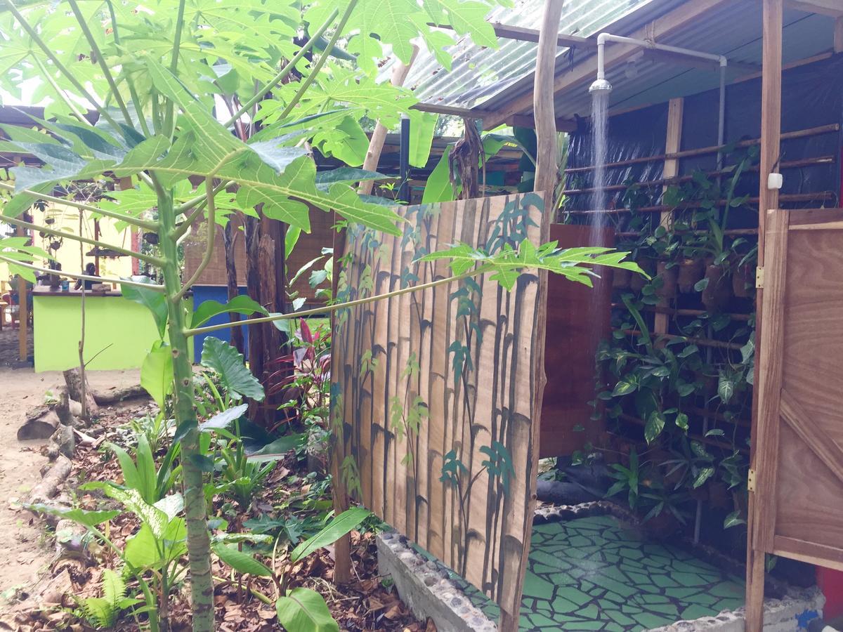 Oasis Hostel Puerto Viejo de Talamanca Buitenkant foto